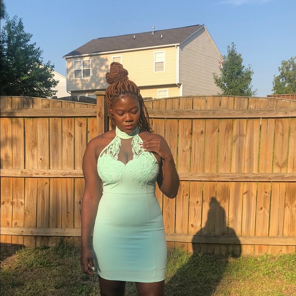 Dresses & Skirts - Mini dress for any occasion